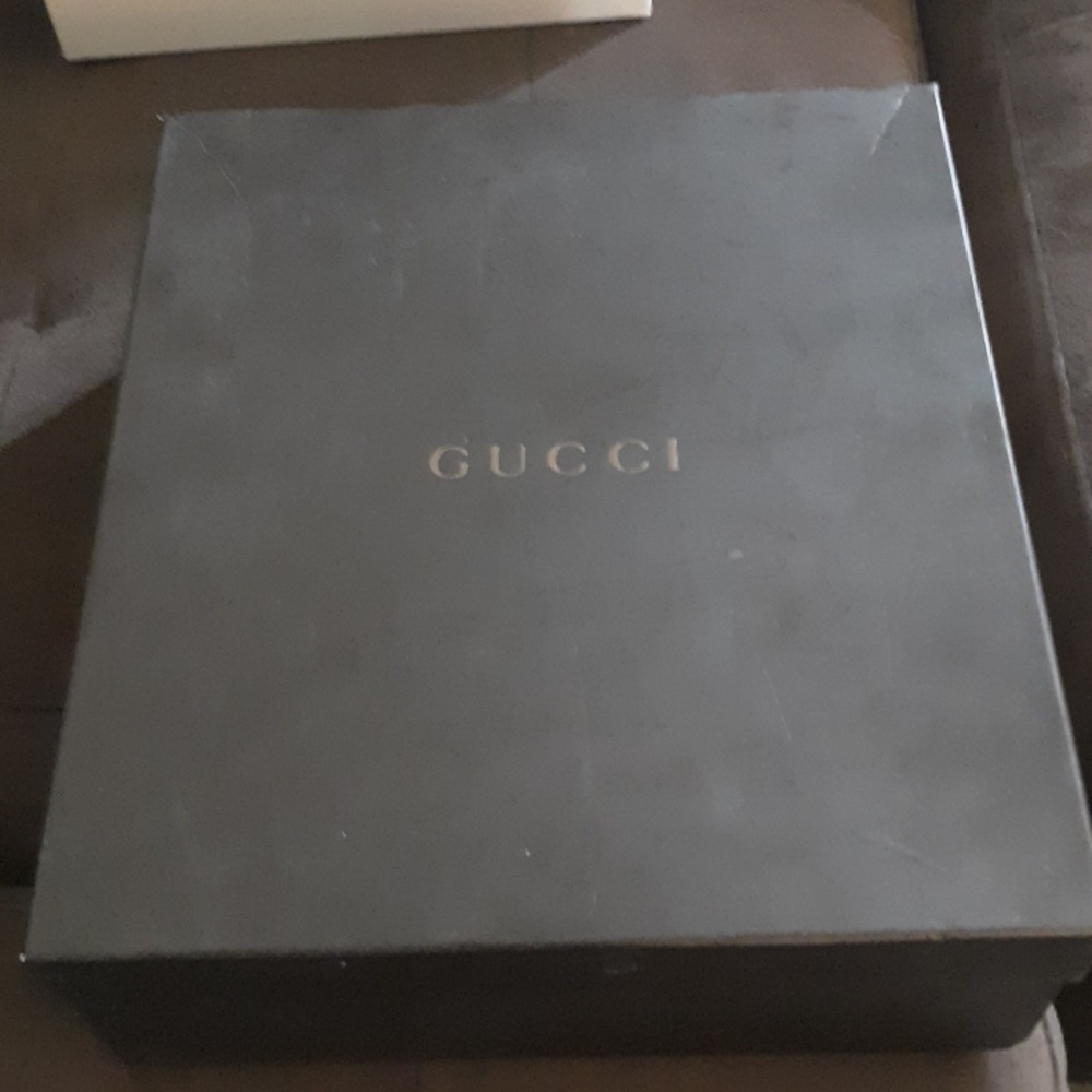 Gucci pointed toe boots